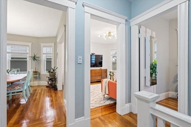 Photo - Parking - Free Laundry - Deck - Yard