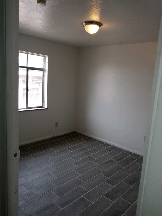 Photo - 1821 Alcoy Rd Unit 3