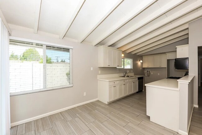 Photo - 227 S Louise Pl