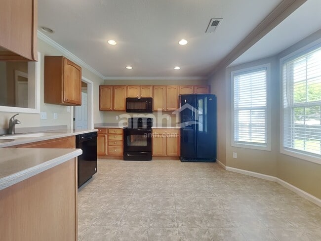 Photo - 6560 Gentlewinds Dr