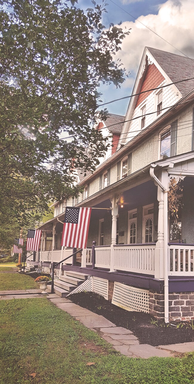 Photo - 35 Maple Ave Unit A