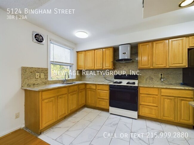 Photo - 5124 Bingham St