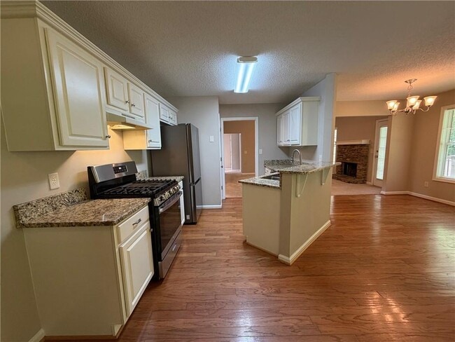 Photo - 7080 Shady Oak Ln