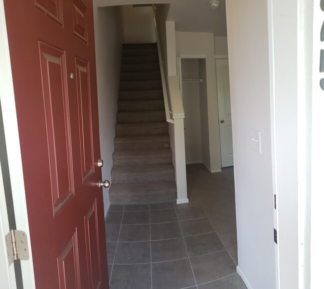 Entrance - 3425 30th Dr