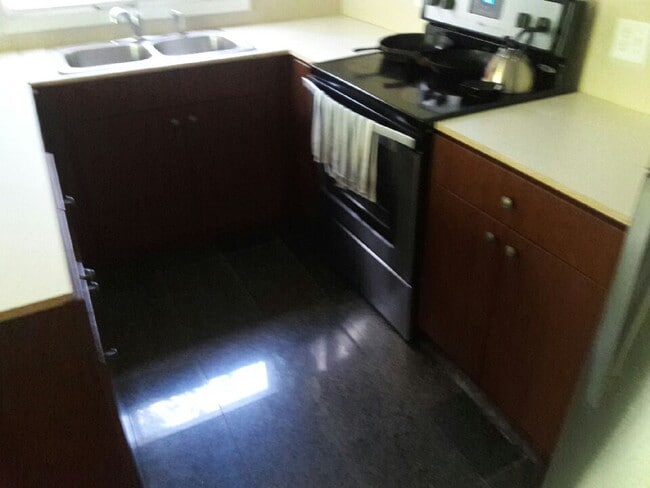 kitchen - 6116 France Ave S