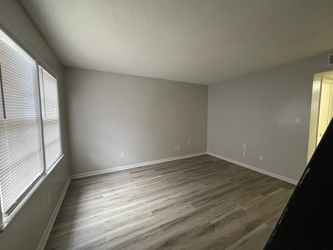 Photo - 131 Wall St Unit 112