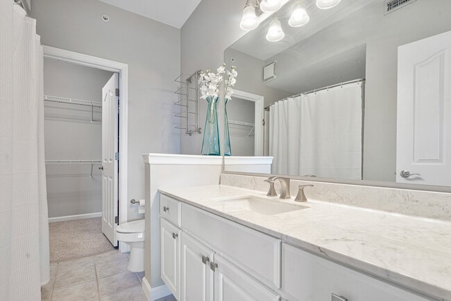 Photo - 2016 Alta Meadows Ln