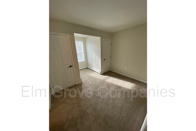 Photo - 7 Darby Field Common