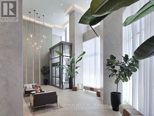 Photo - 1000 Portage Pkwy Unit 1115