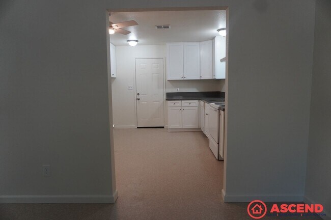 Photo - 116 Woodrow Ave Unit 116 Woodrow Ave  B