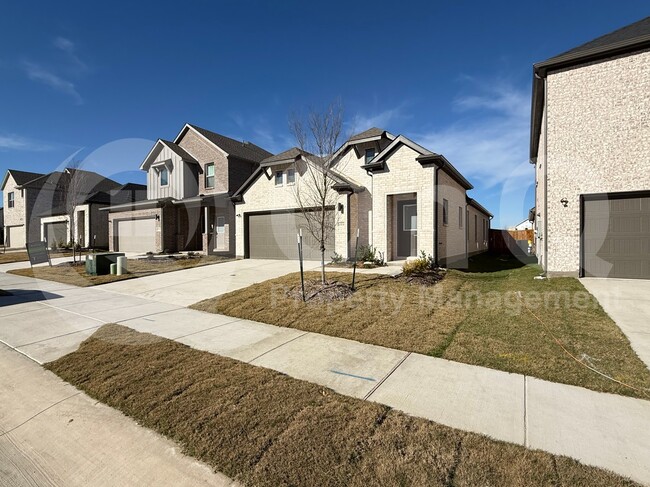 Photo - 1004 Knox River Dr