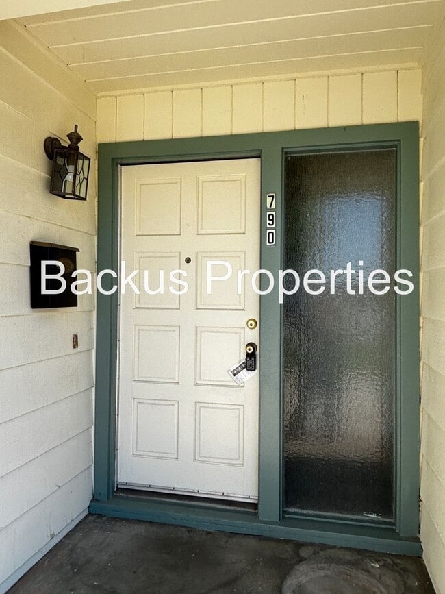 Photo - Wonderful three bedroom home in South Salinas