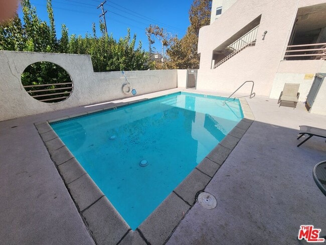 Photo - 11230 Peach Grove St Unidad 106