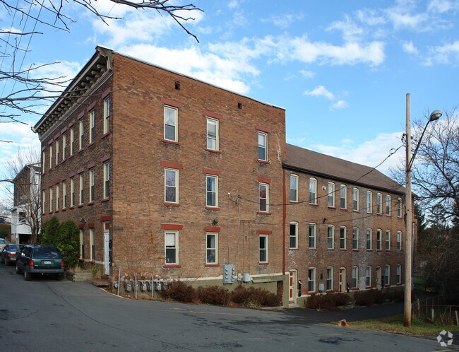 5 Whitehall St - 5 Whitehall St