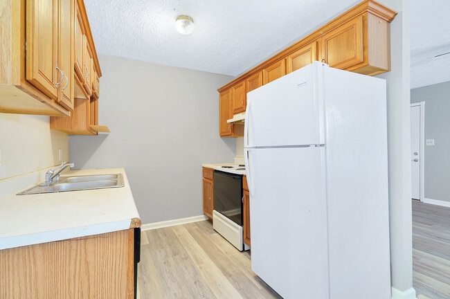 Photo - River Valley Apartments