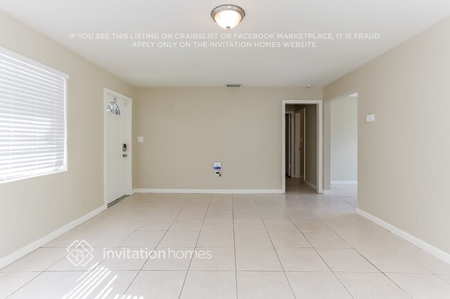 Photo - 5807 Mango Rd