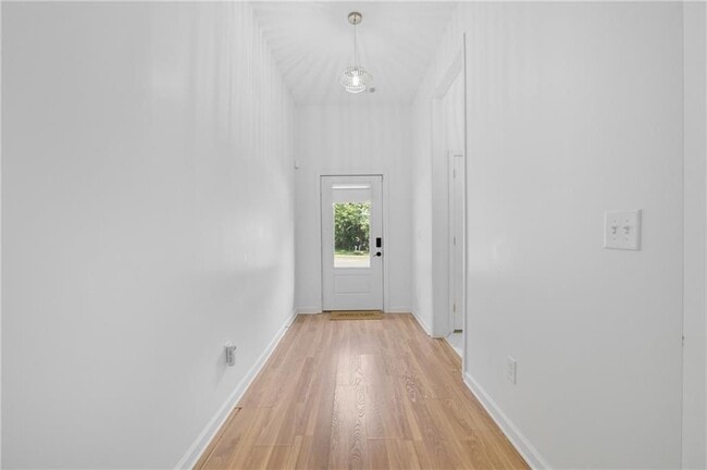 Photo - 1278 Plaza Ave