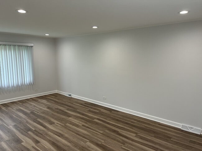 Photo - 105 N Phelps Ave