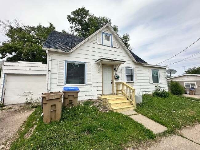Photo - 510 Hiawatha St Unit 1
