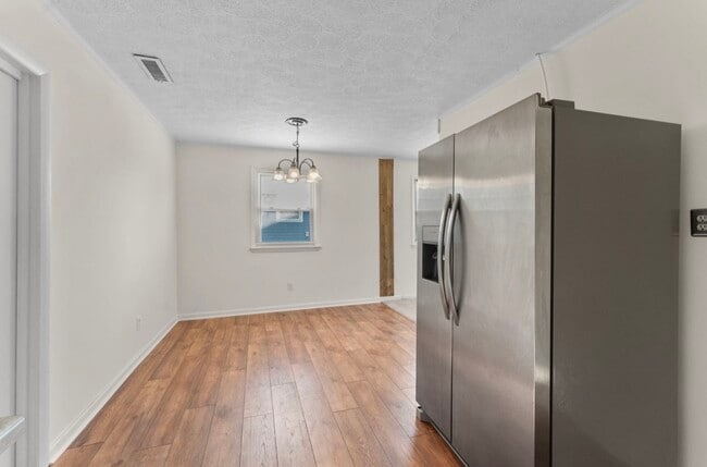 Photo - 2302 Norfolk St