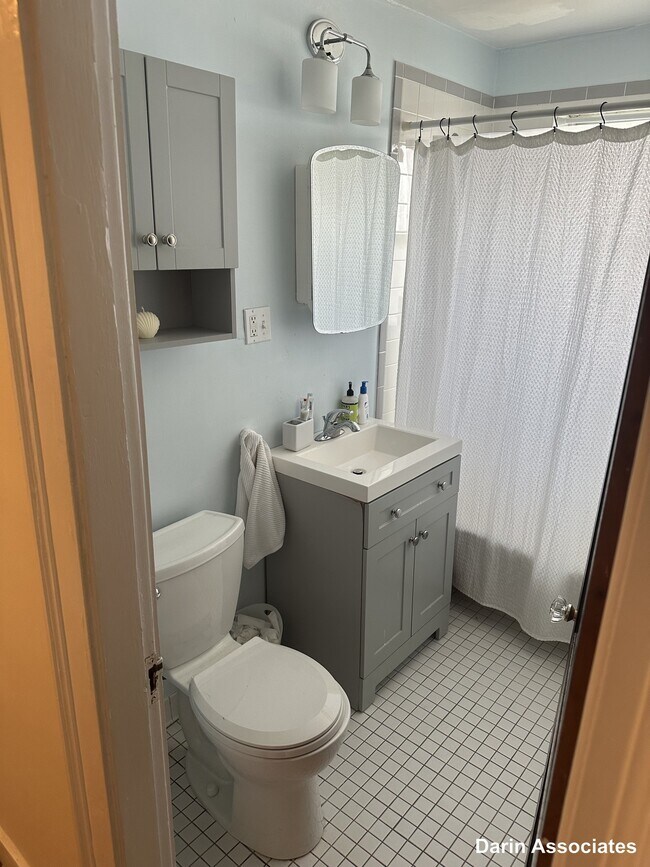 Photo - 38 Day St Unit 25