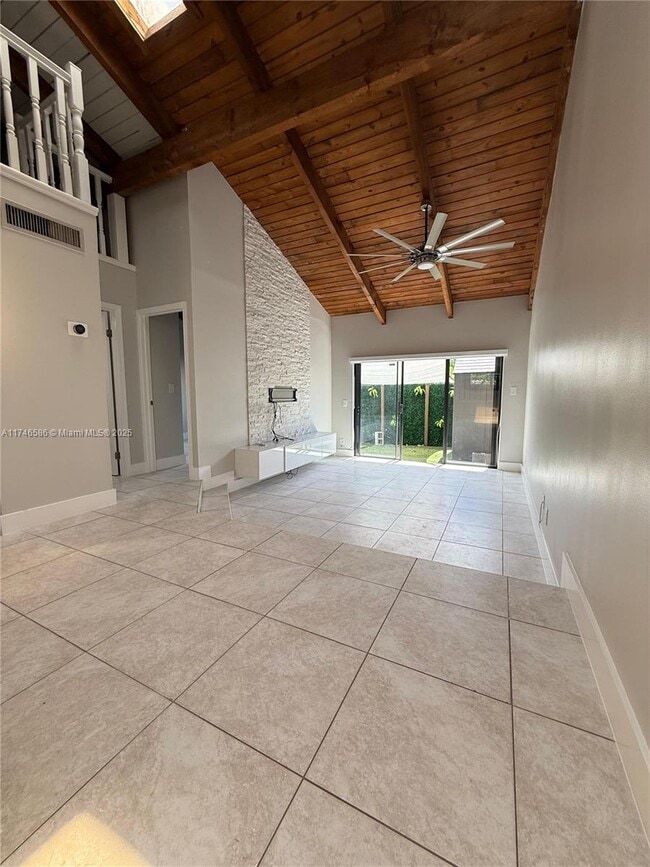 Building Photo - 2312 SW 81st Ave Rental