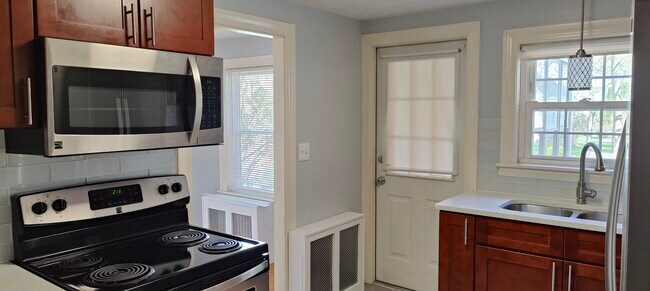 Photo - 37 Walworth St Unit 37 Walworth