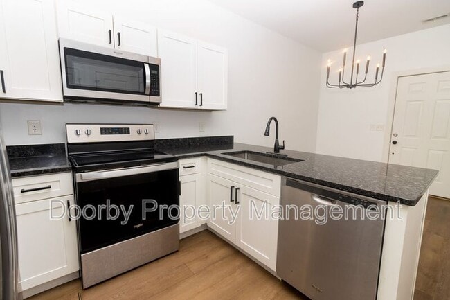 Photo - 3016 N Chamberlain Ave