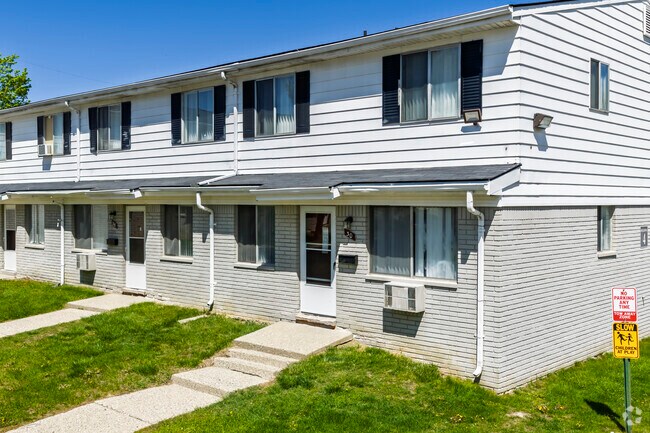 Grosvenor North Townhomes
