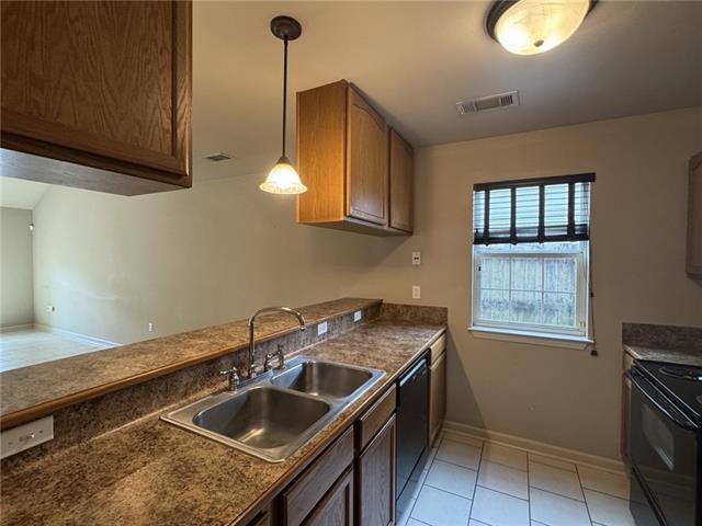 Photo - 204 S General Pershing St