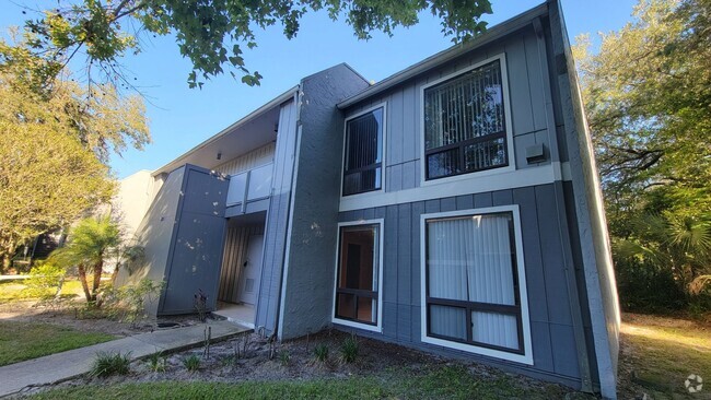 Building Photo - 2/2 Condo in The Highlands in Winter Springs Unit 7