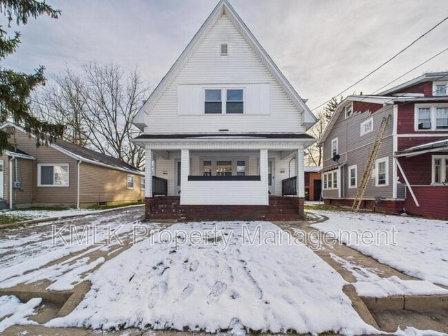 Building Photo - 918 Peckham St