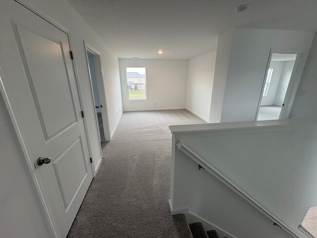 Photo - 1743 Creek Bed Ln