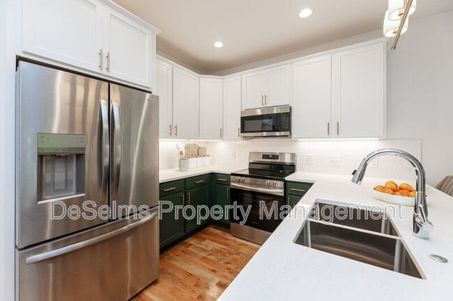 Photo - 335 Mckennell Dr