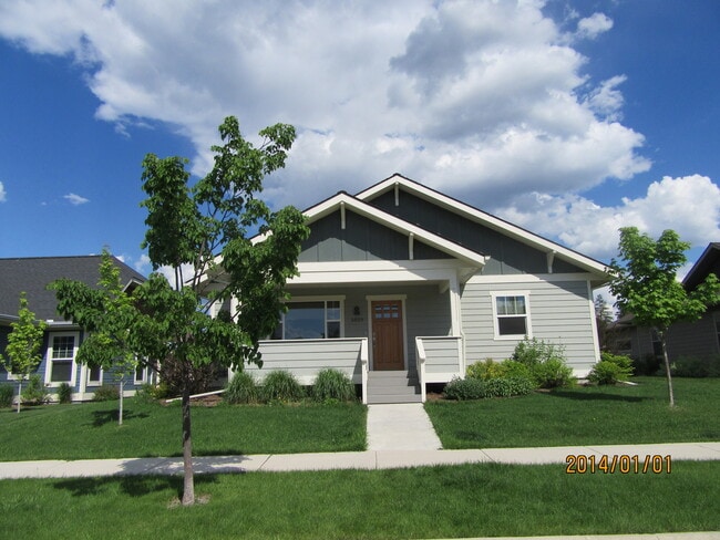 River Lakes Home - River Lakes Home