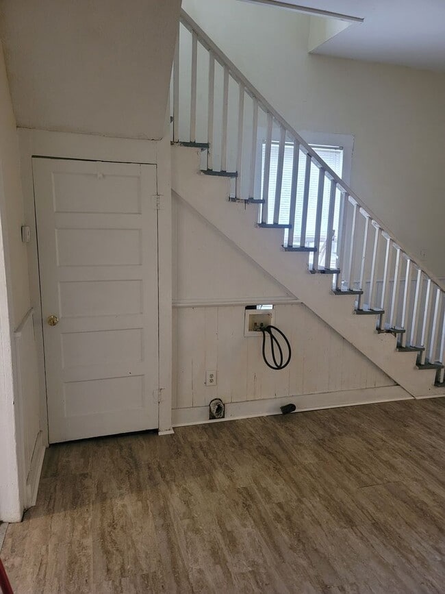 Photo - tryon221 Unidad 223