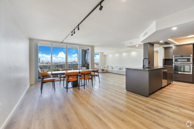 Building Photo - 1800 Sunset Harbour Dr Unit 1807 Rental