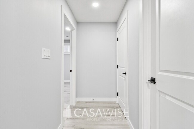 Photo - 1227 Plum Bnd SW