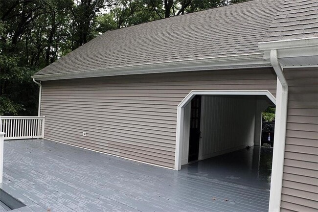 52 Charcalee Dr