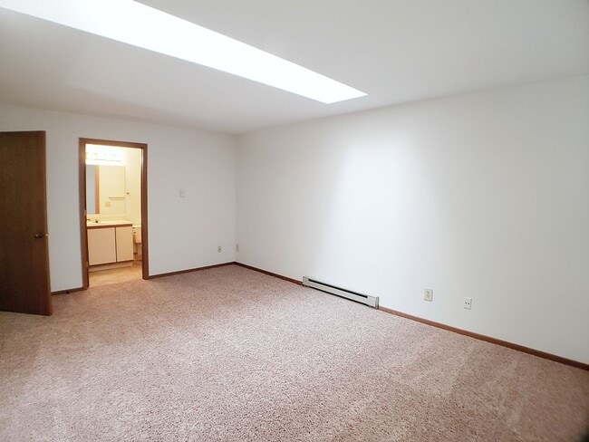 Photo - Orchard Village Apartments
