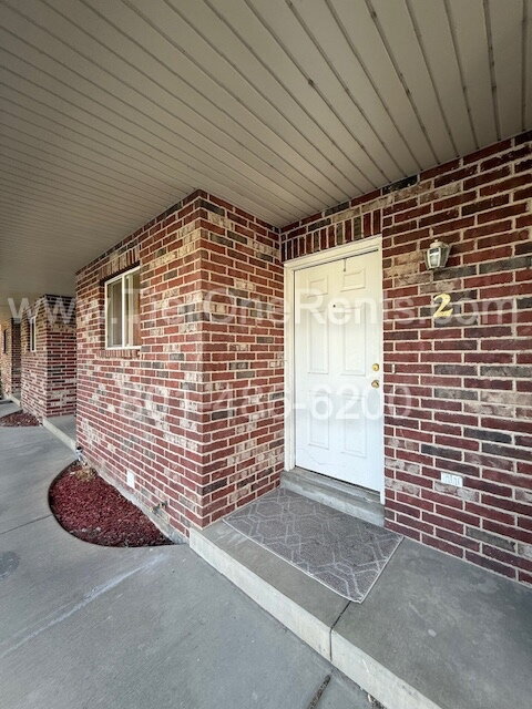 NO DEPOSIT option available for qualified ... - NO DEPOSIT option available for qualified ... Apartment Unit 2