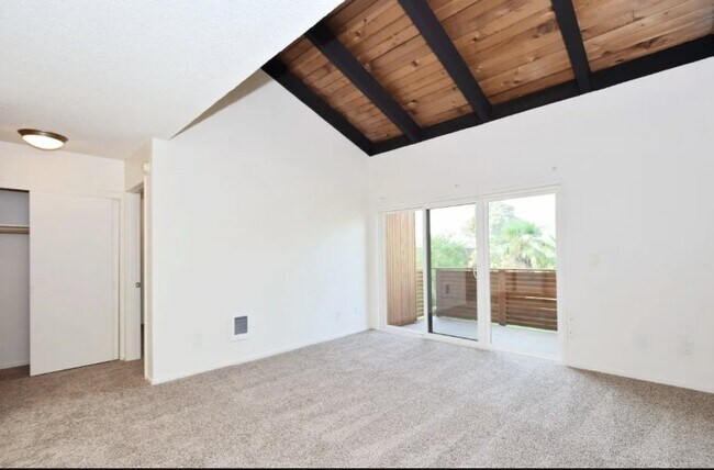 Photo - 4550 SW Murray Blvd Unit 216