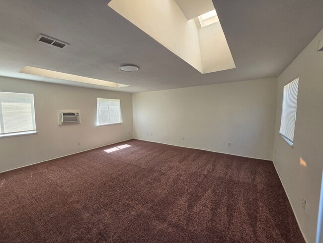 Photo - Three Bed, Two Bath in East Hemet!