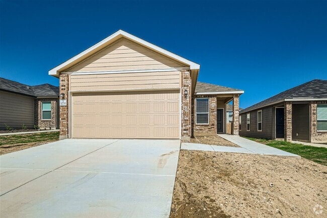 Building Photo - 4 Bedrooms located off Hwy 90W and Grosenb... Rental