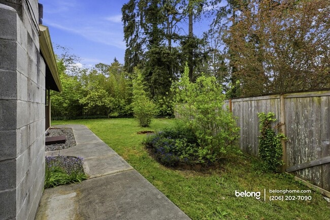 Photo - 8515 Phillips Rd SW