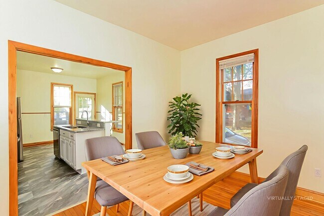 Photo - 440-442 4th Street NE Unit 442 4th Street NE