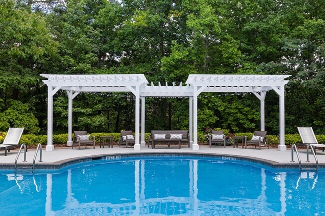 Photo - Hawthorne at Lake Heather