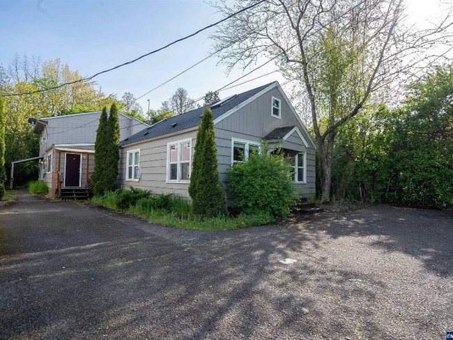 Photo - 1220 SW E Ave Unit B