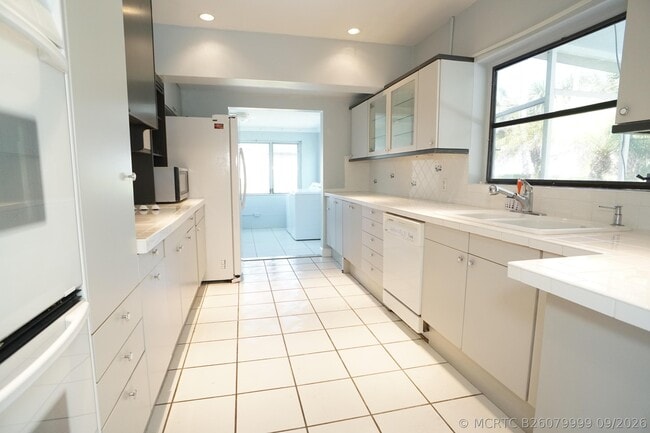 127 Bravado Ln