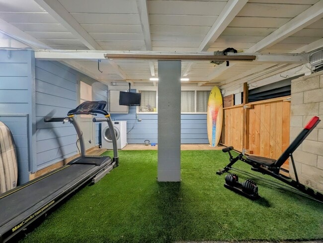 Photo - Country living in the City - Huge bonus room, entertainment deck, covered lanai and lots of storage.